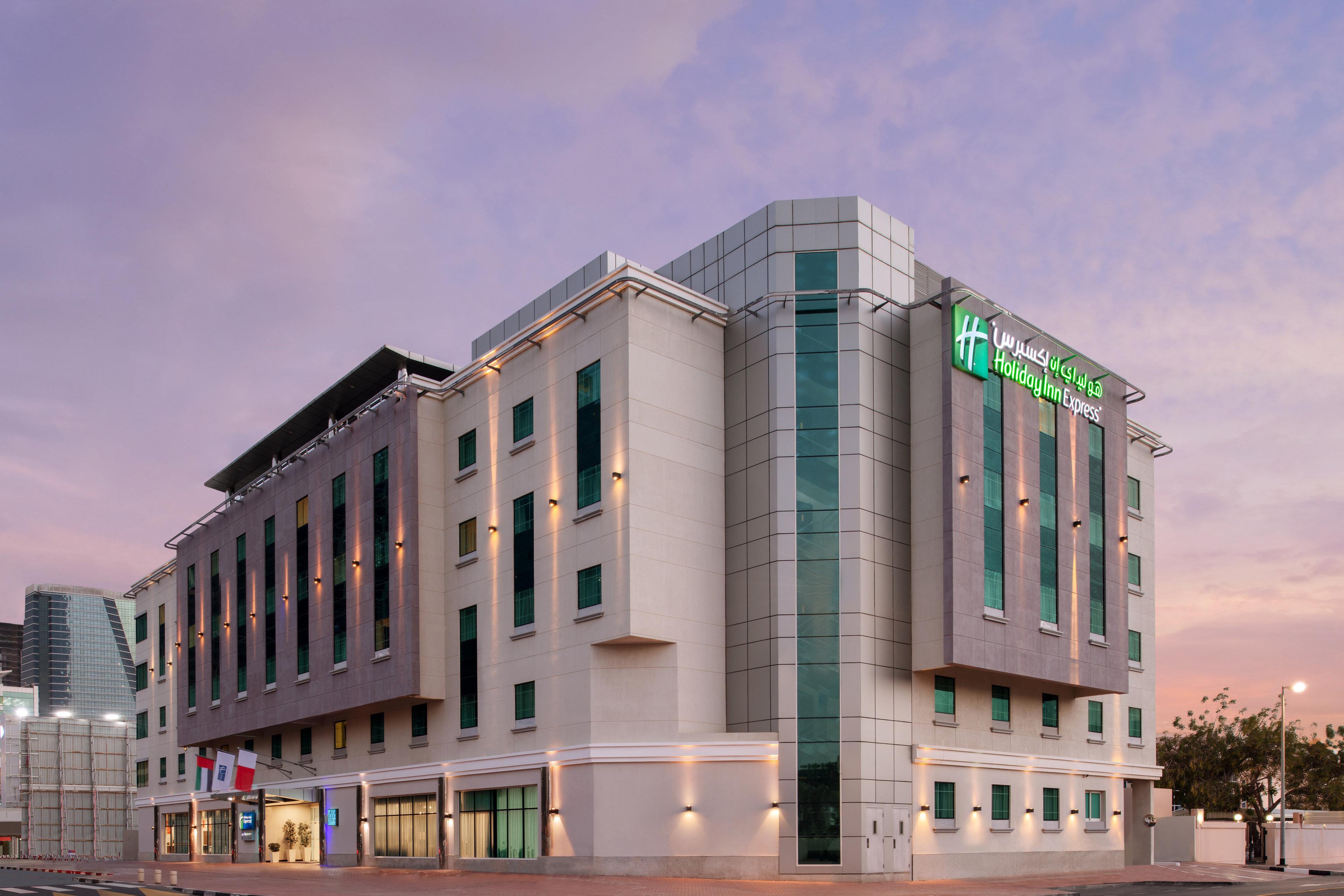 Holiday Inn Express Dubai Safa Park By Ihg Exterior foto