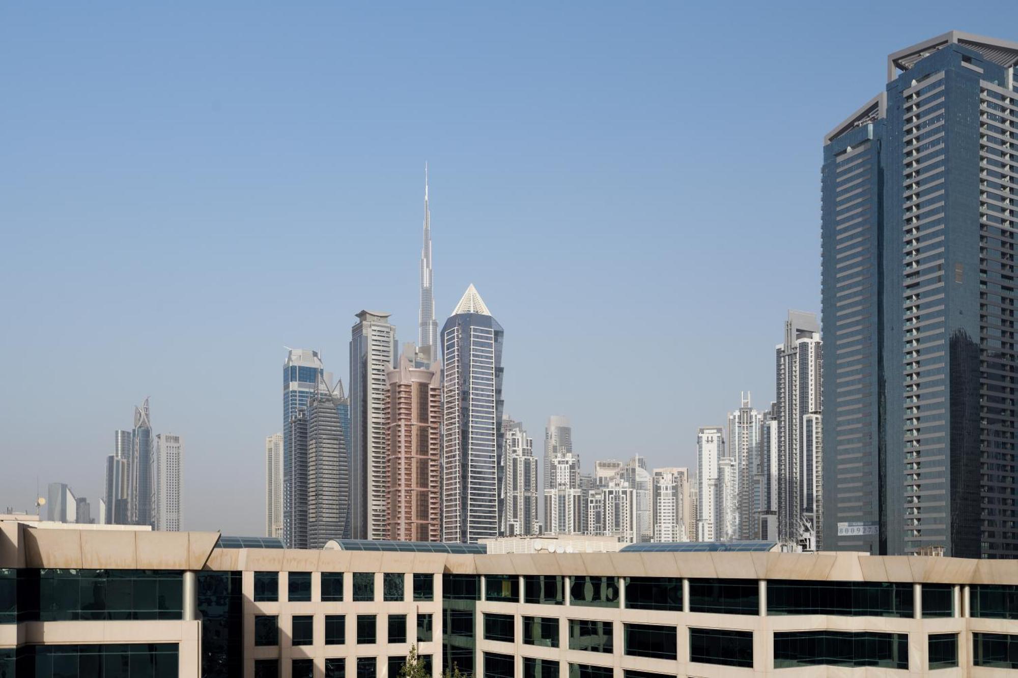 Holiday Inn Express Dubai Safa Park By Ihg Exterior foto