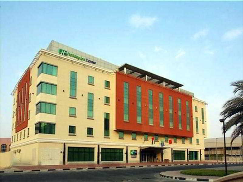 Holiday Inn Express Dubai Safa Park By Ihg Exterior foto